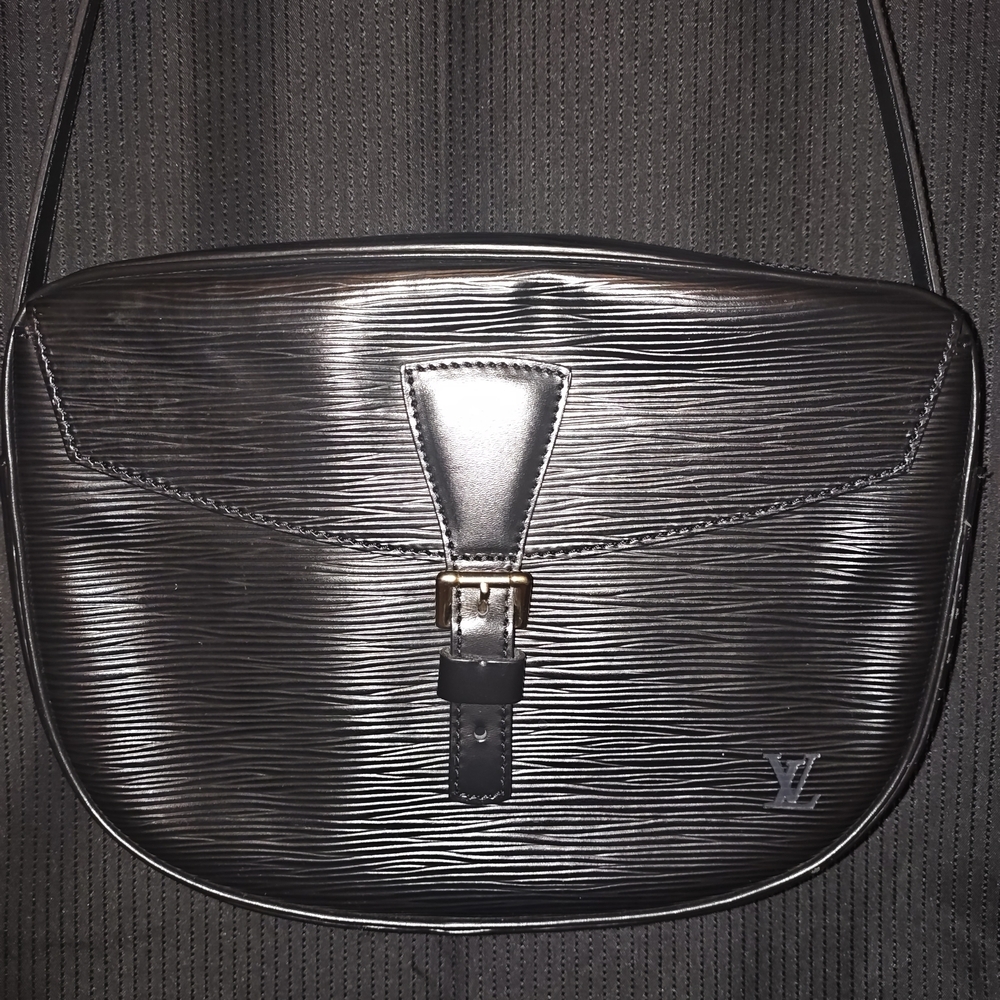 Louis Vuitton Black Epi Jeune Fille Crossbody - Picture 2 of 15